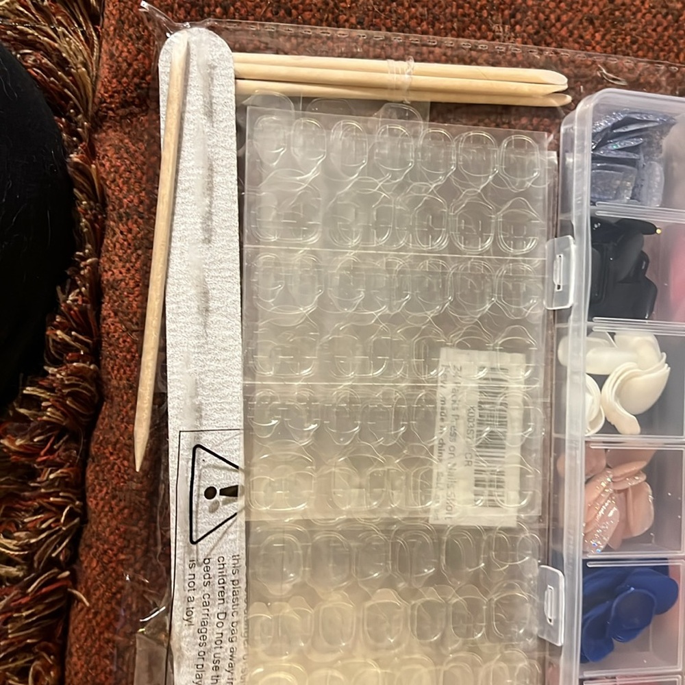 Multi-Color Nail Art Storage Box - Picture 4 of 5